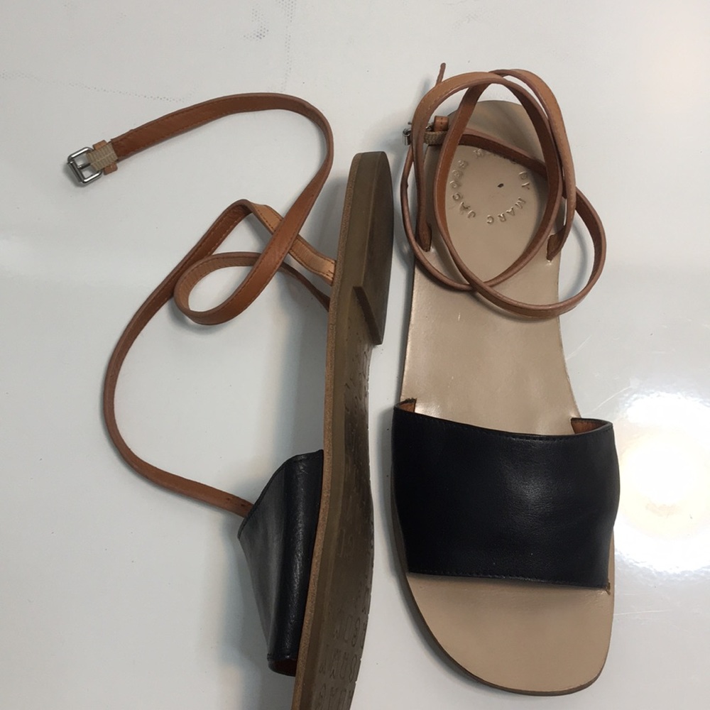 Marc Jacobs flats black leather -tan ankle strap